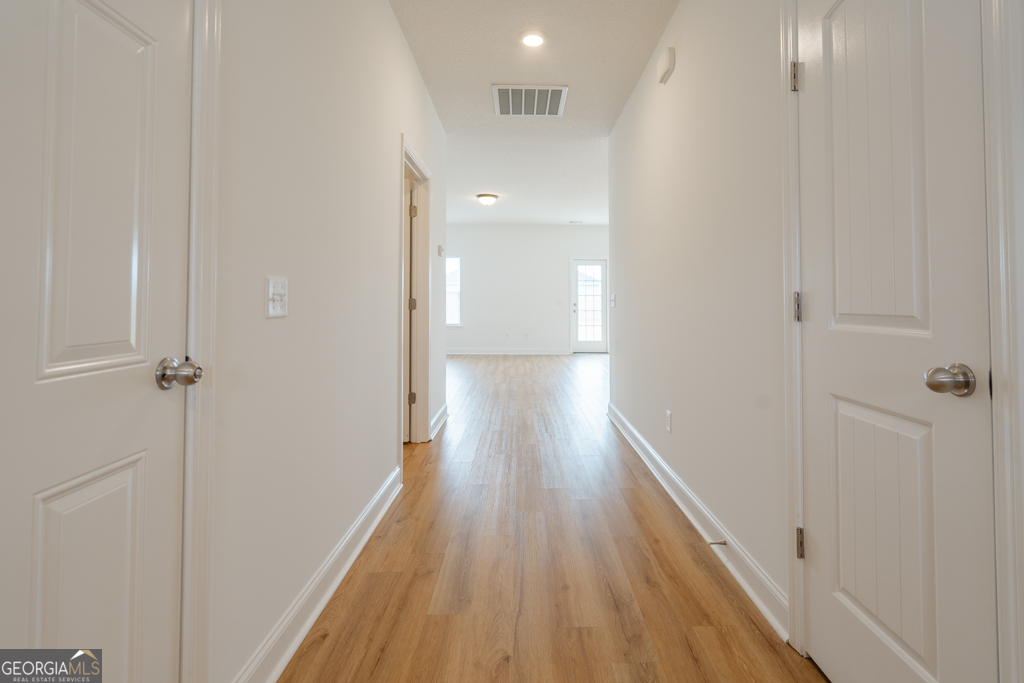 380 Mcclelland Loop Ne Property Photo 9