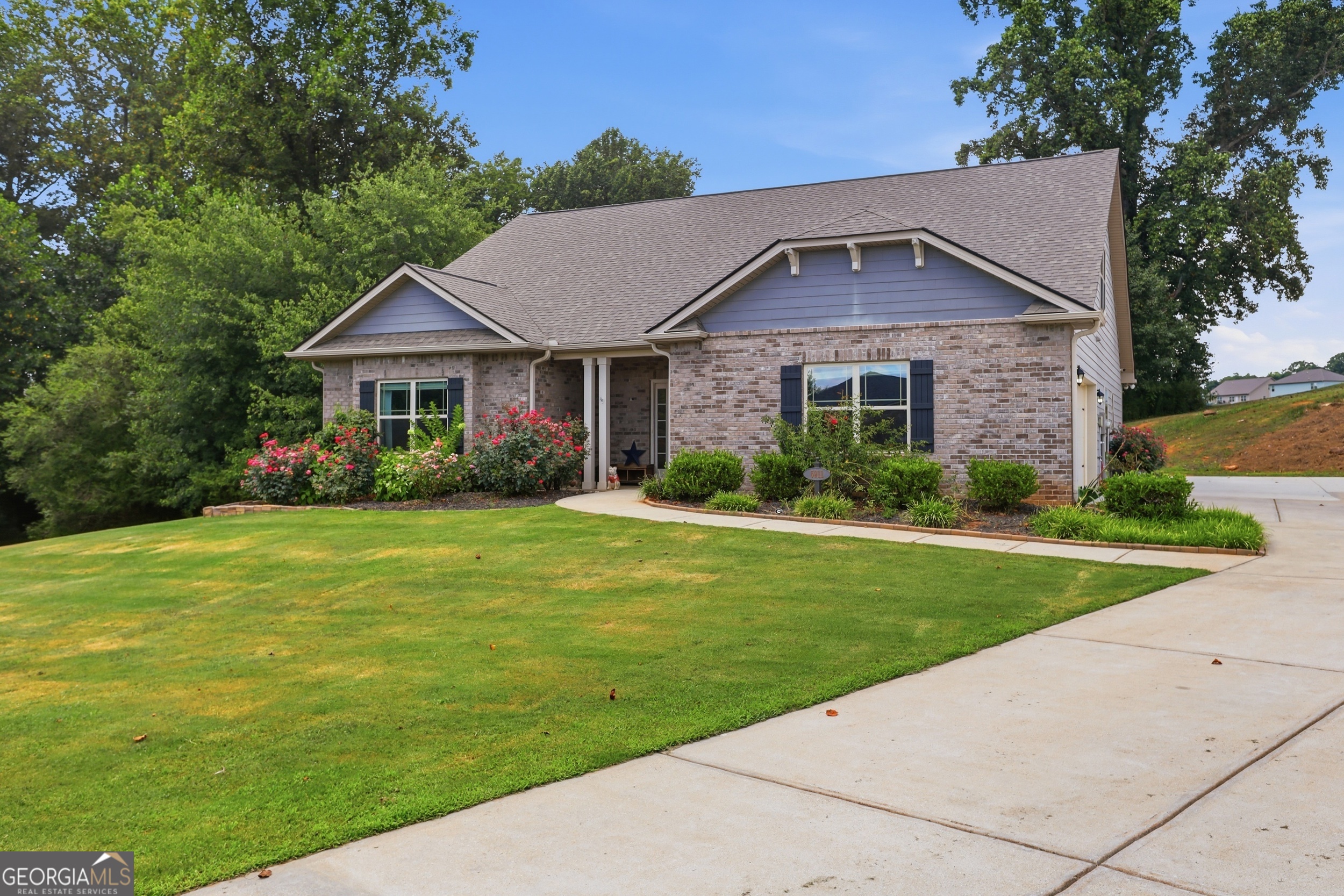 5911 Wauka Valley Pass Property Photo 9