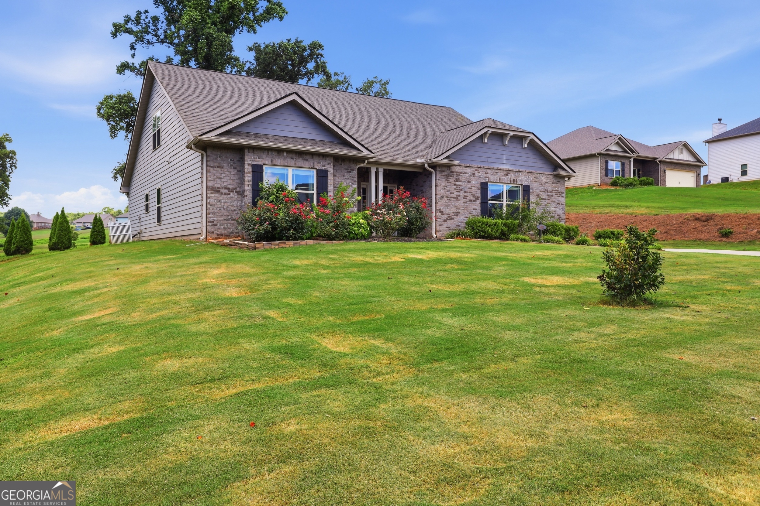5911 Wauka Valley Pass Property Photo 10