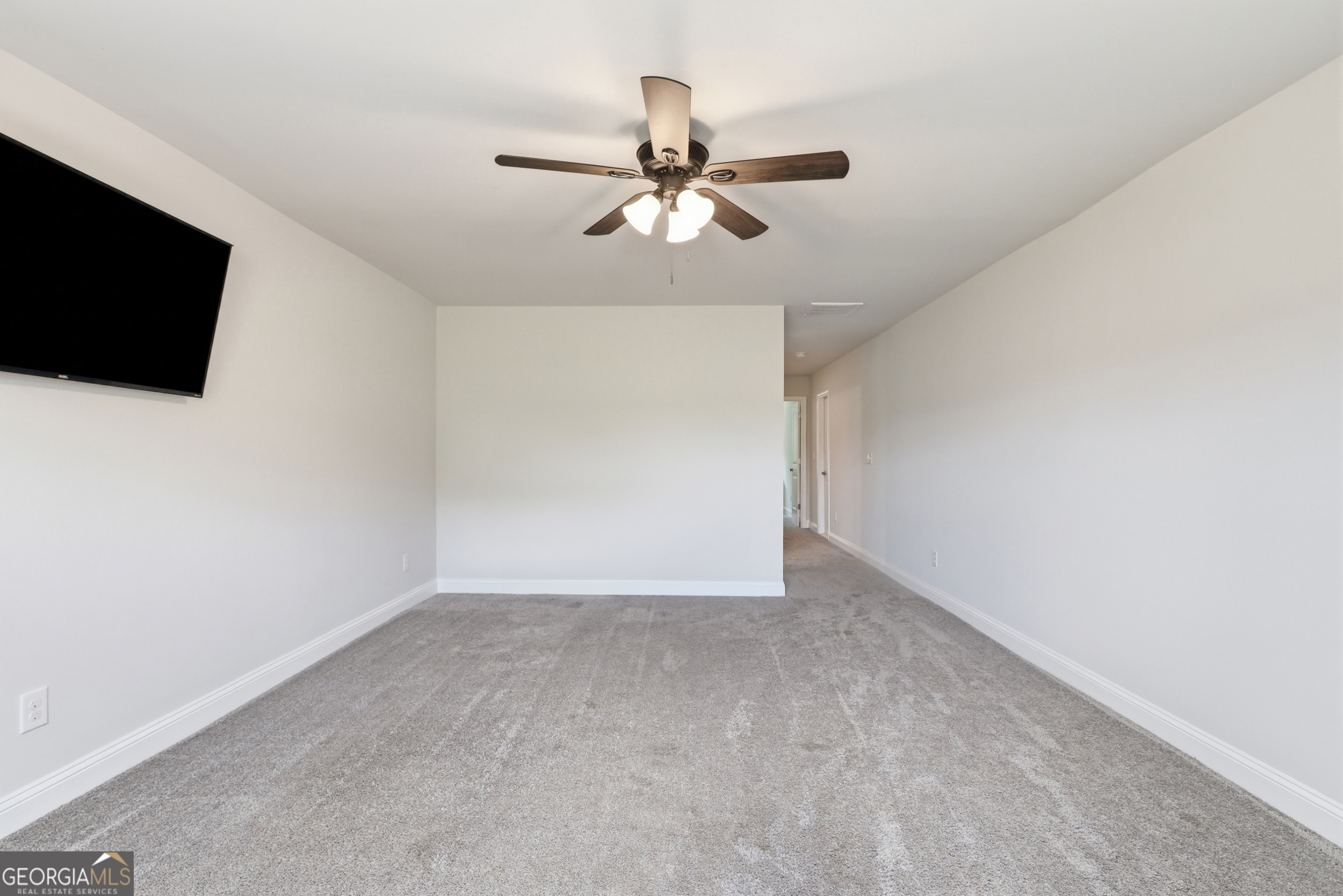 5911 Wauka Valley Pass Property Photo 53