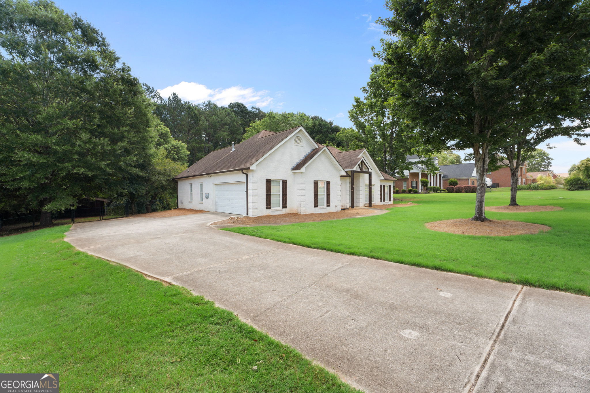 178 Ashley Drive Property Photo 4