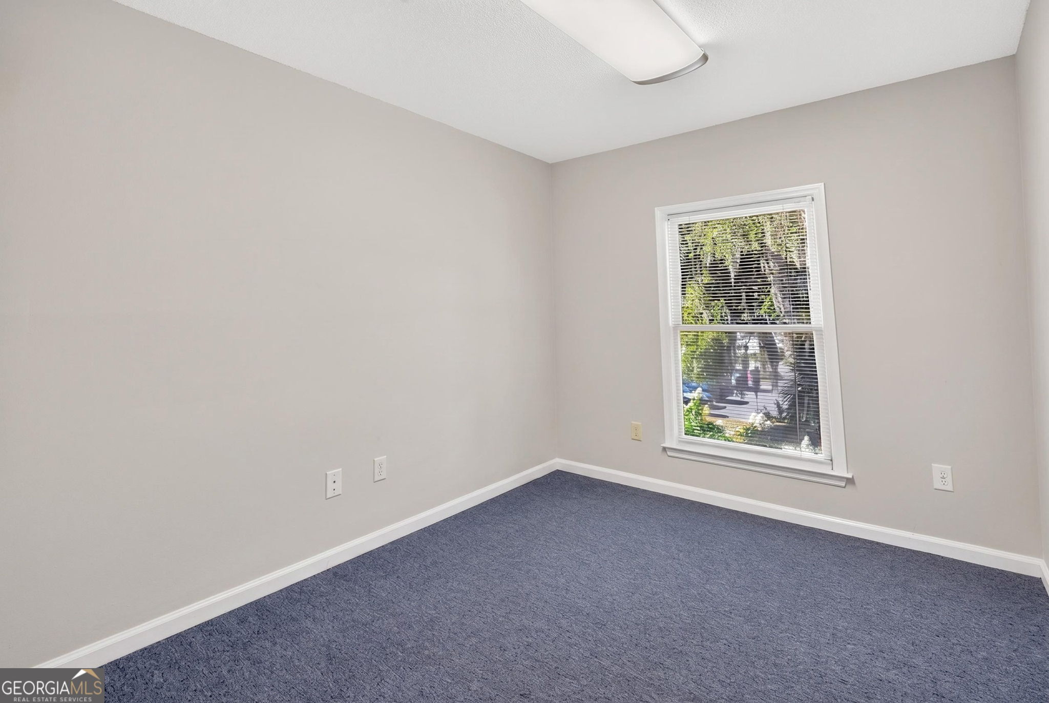 7505 Waters Avenue Ste F4 Property Photo 17