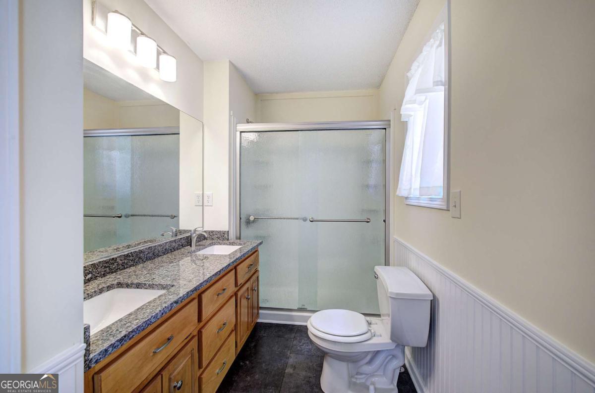 290 Whispering Waters Drive Property Photo 25