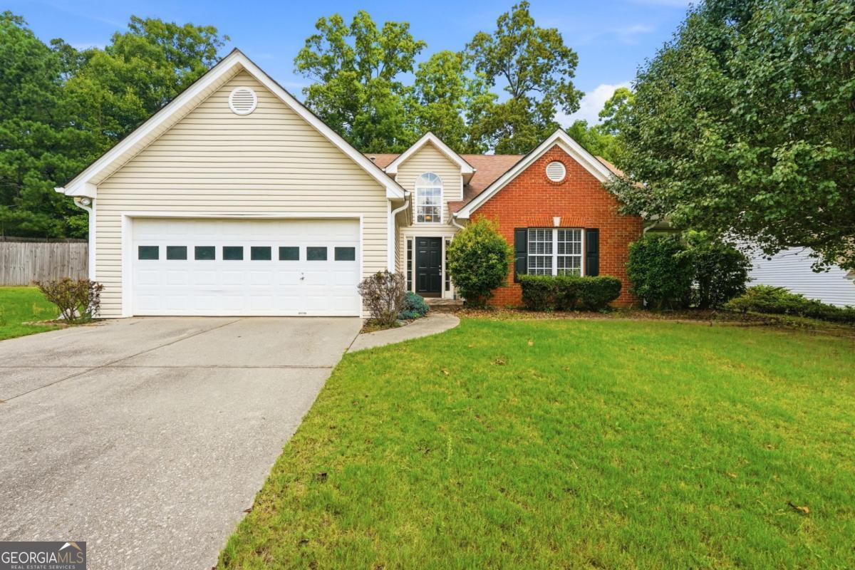 1565 Heatherton Road Property Photo 3