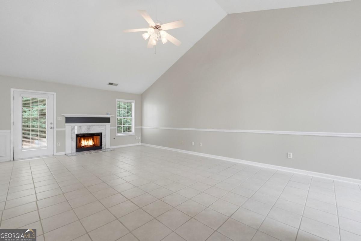 1565 Heatherton Road Property Photo 7