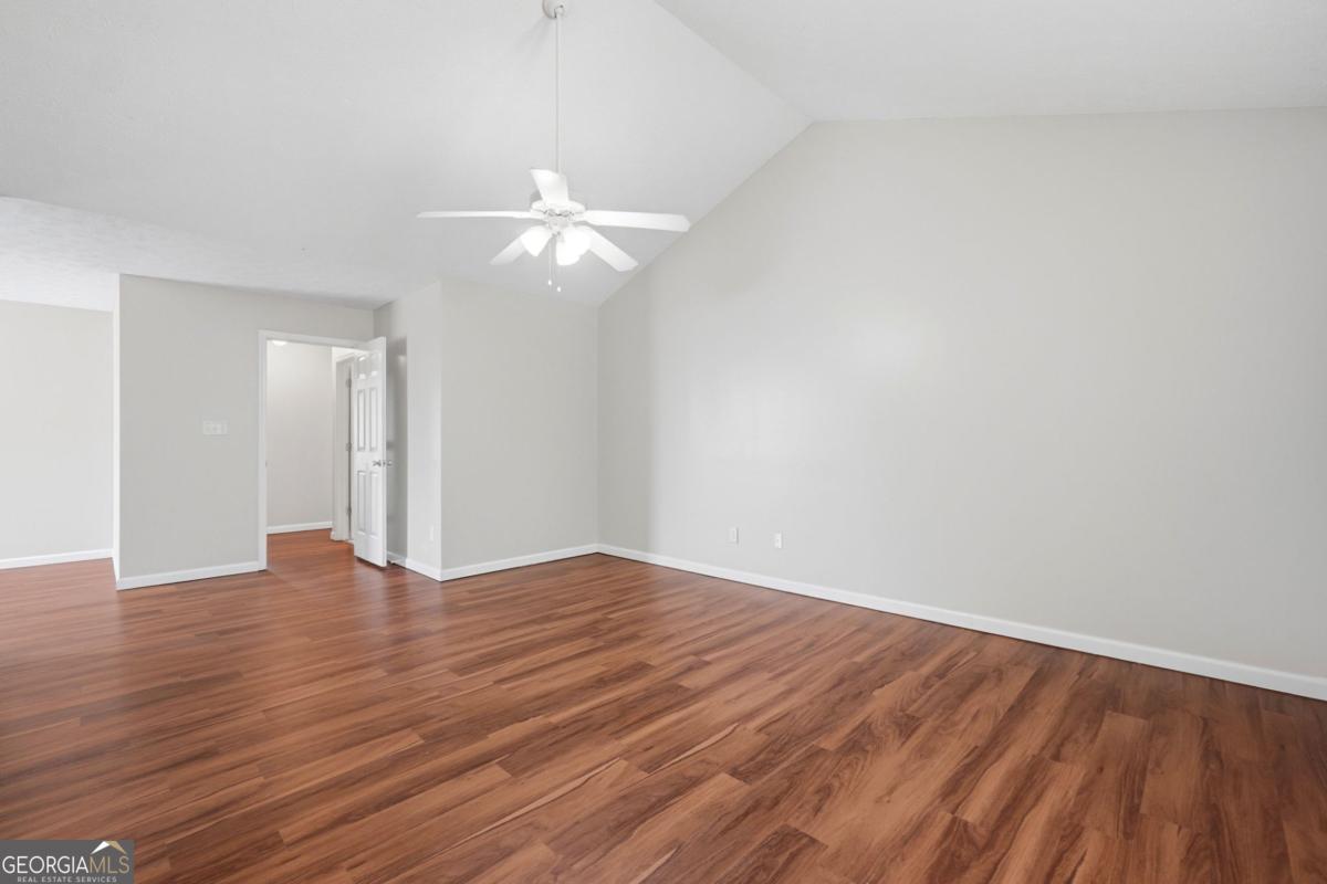 1565 Heatherton Road Property Photo 17