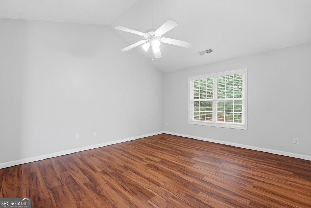 1565 Heatherton Road Property Photo 19
