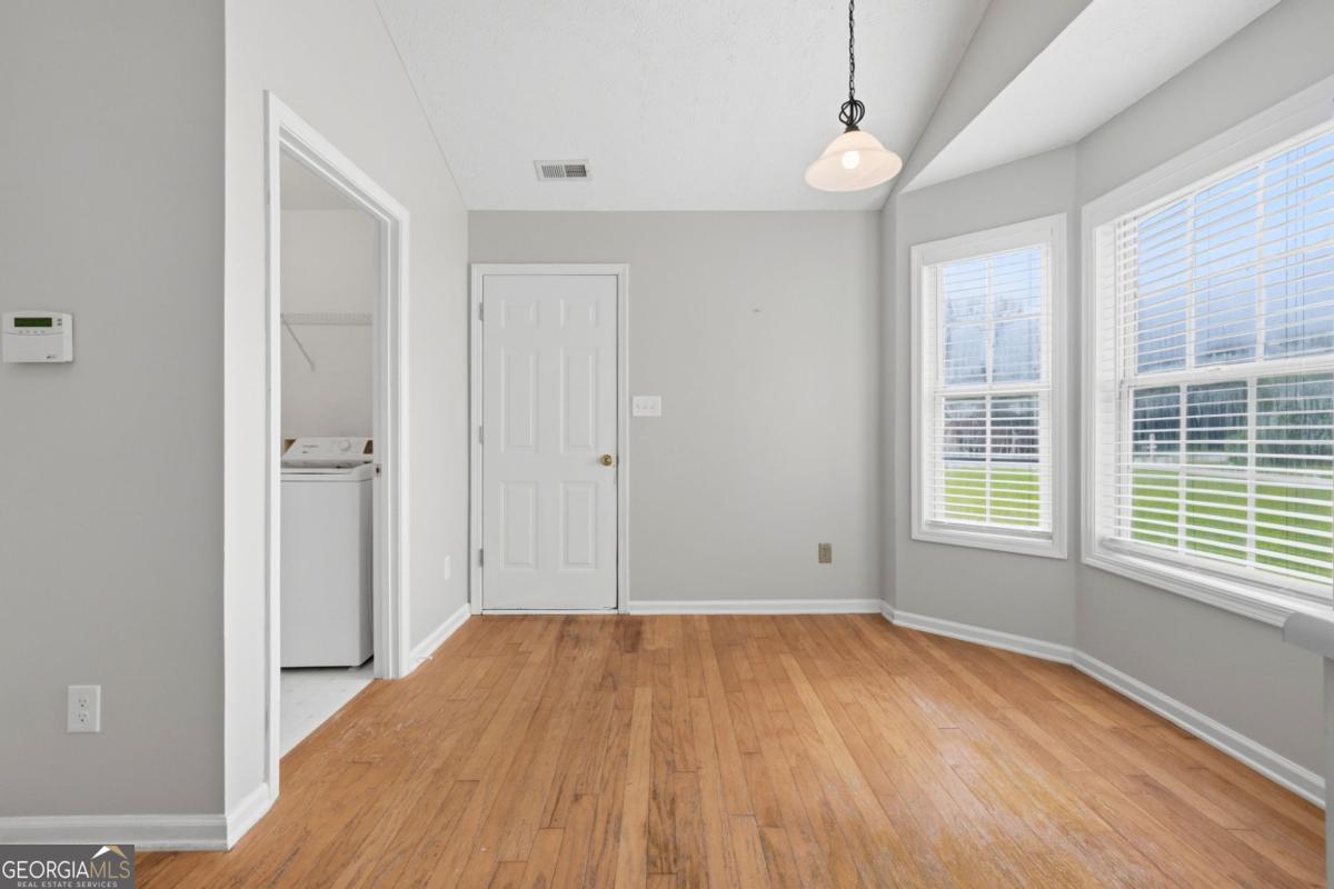 1565 Heatherton Road Property Photo 26
