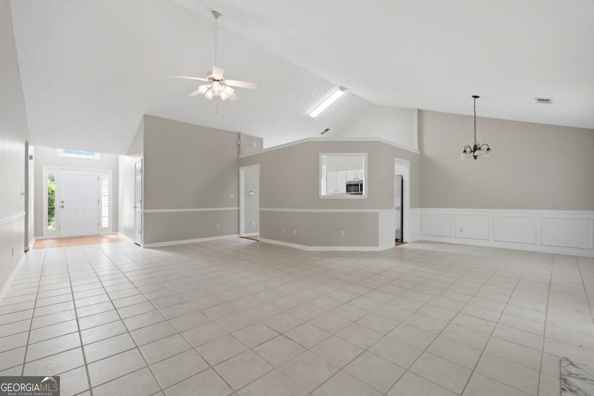 1565 Heatherton Road Property Photo 29