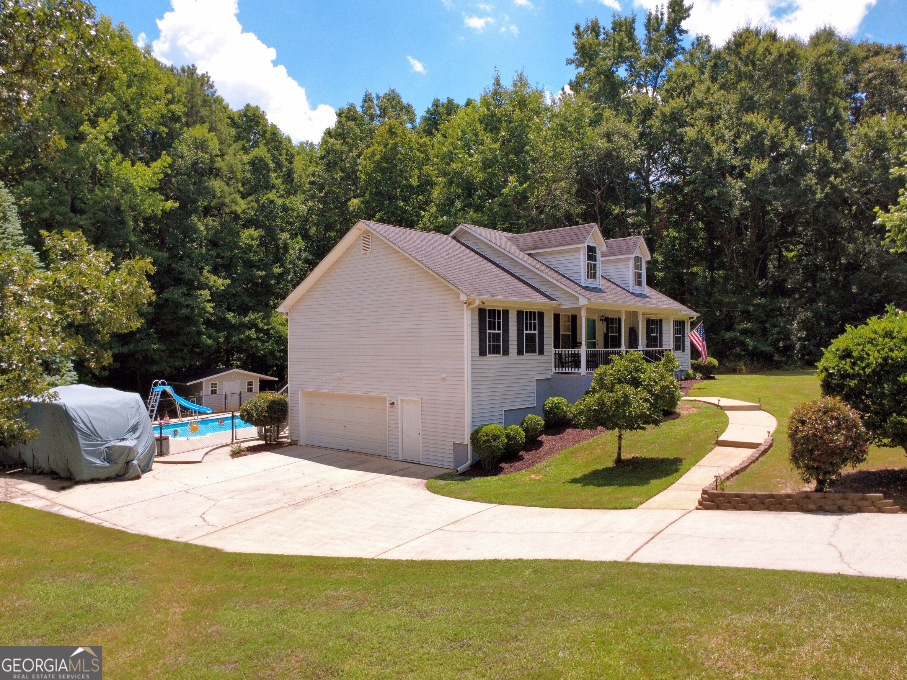 1048 Birdseye View Property Photo 6