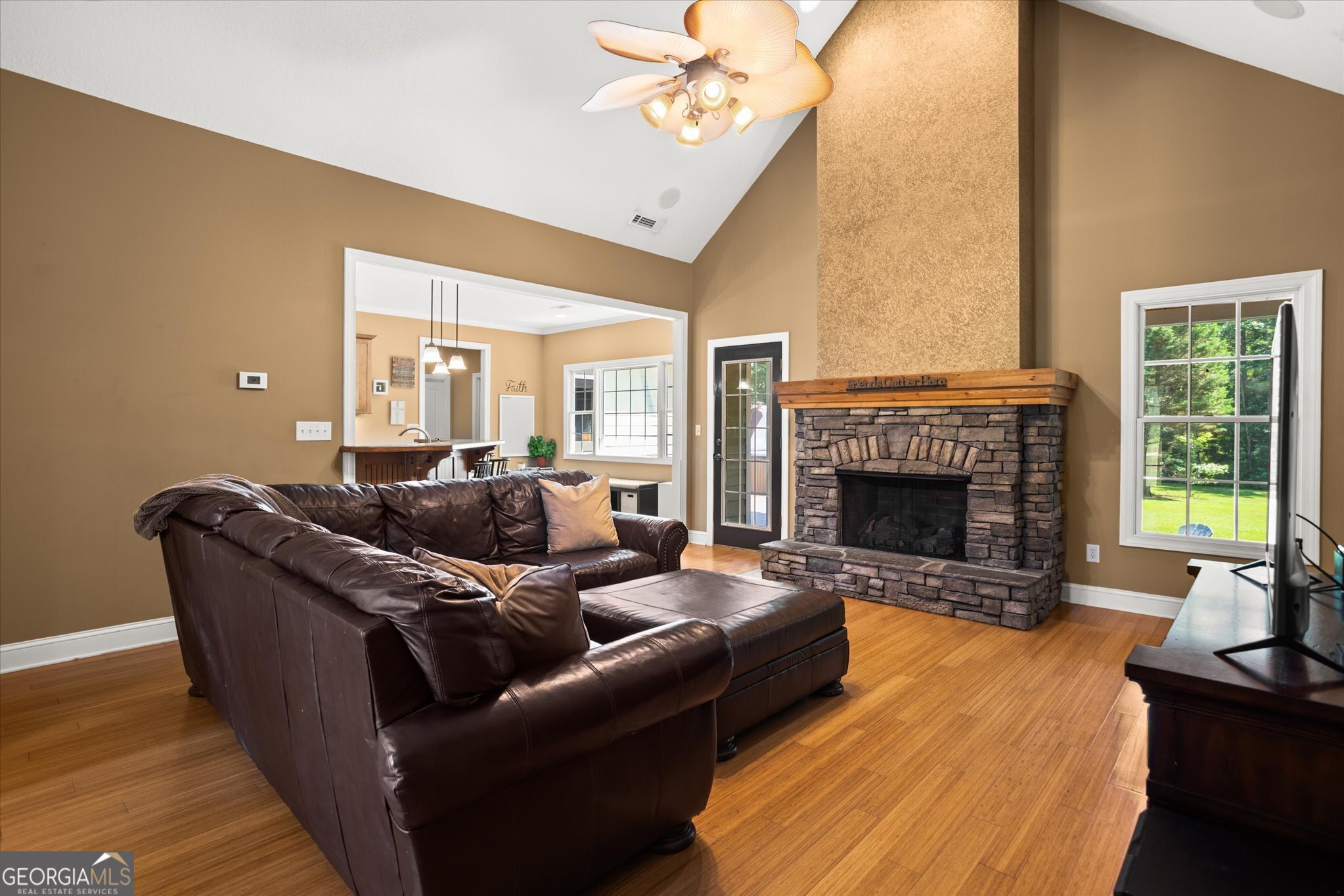 618 Deer Run Property Photo 10