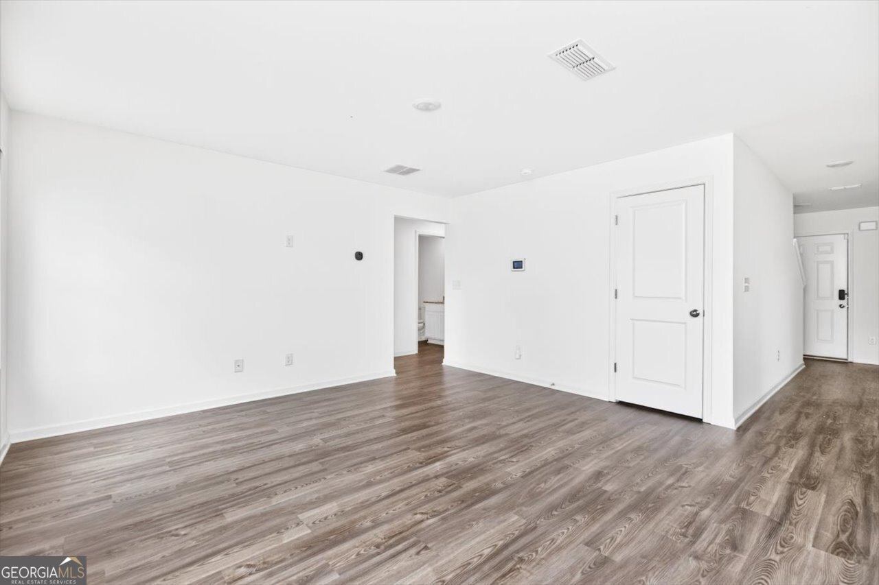 249 Isabella Way Property Photo 16