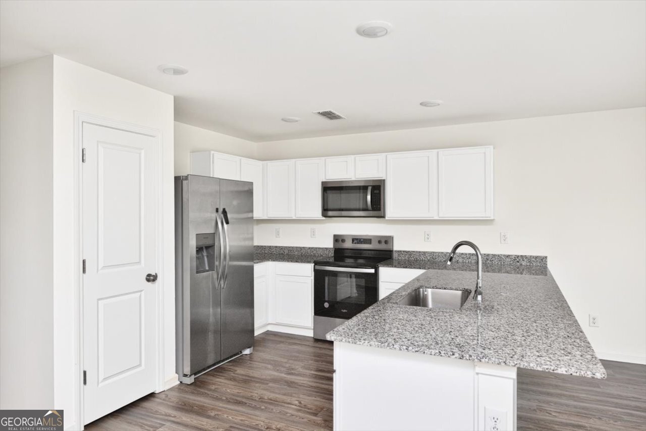 249 Isabella Way Property Photo 23
