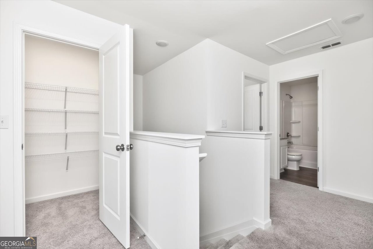 249 Isabella Way Property Photo 31