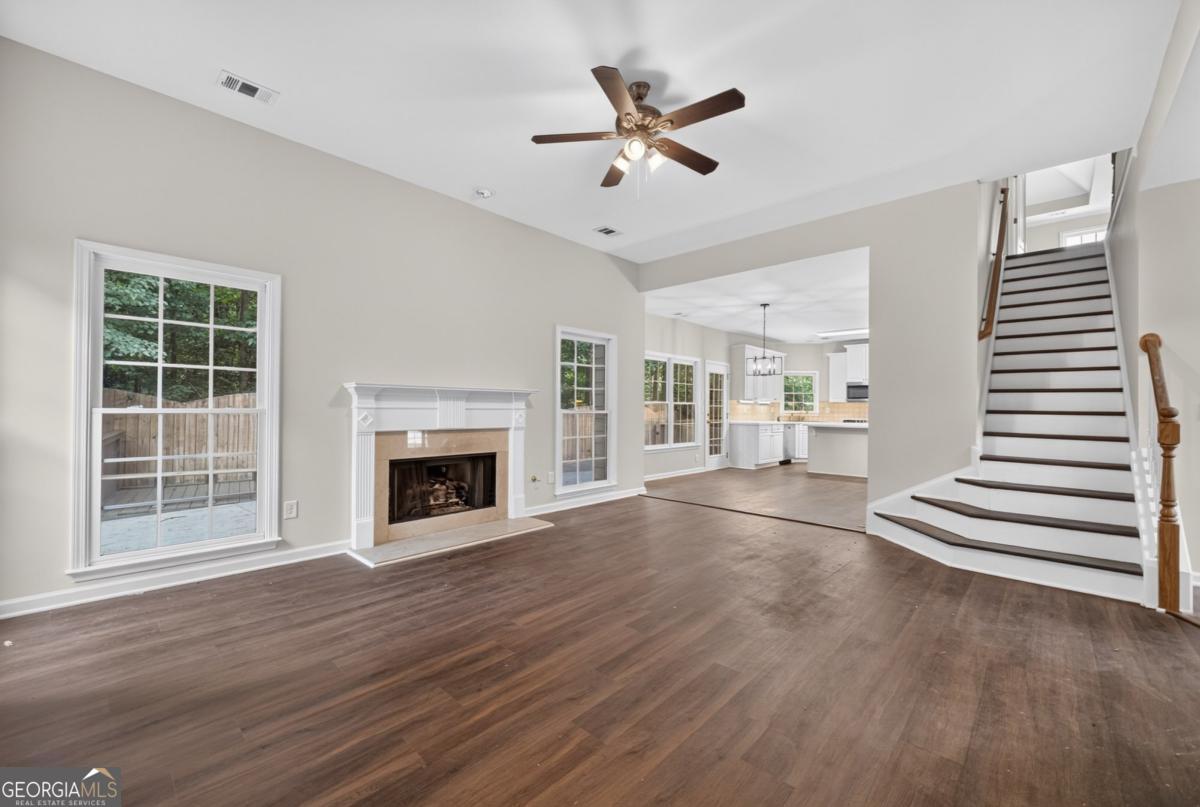 3635 Rolling Creek Drive Property Photo 6