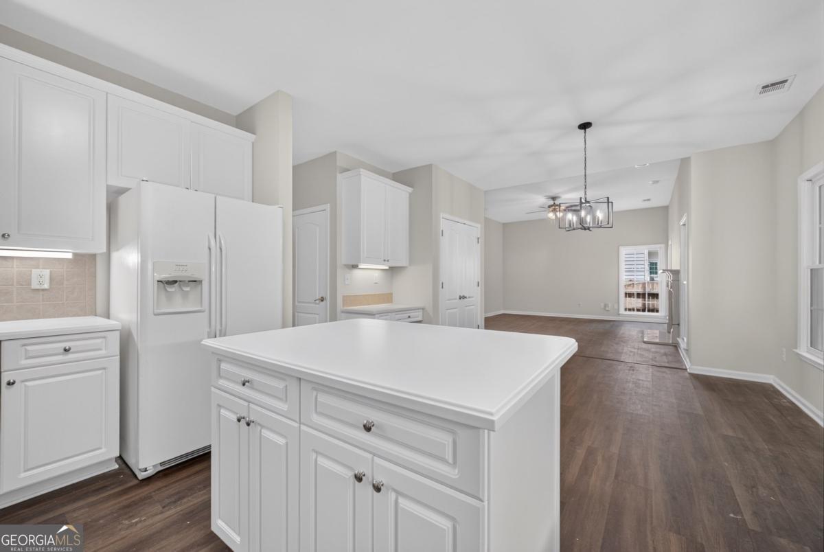 3635 Rolling Creek Drive Property Photo 12