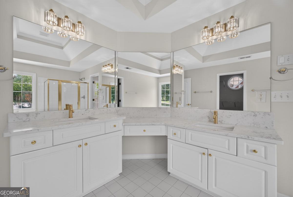 3635 Rolling Creek Drive Property Photo 40