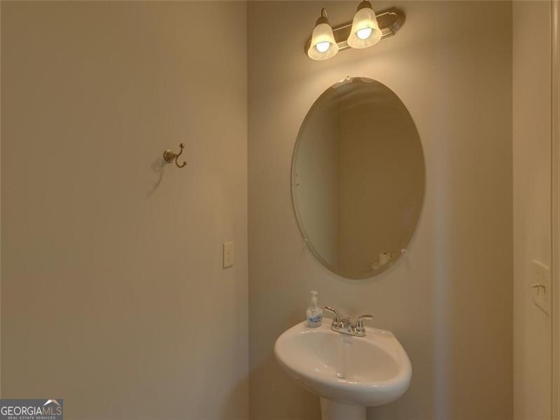 329 Turtle Creek Drive Property Photo 5