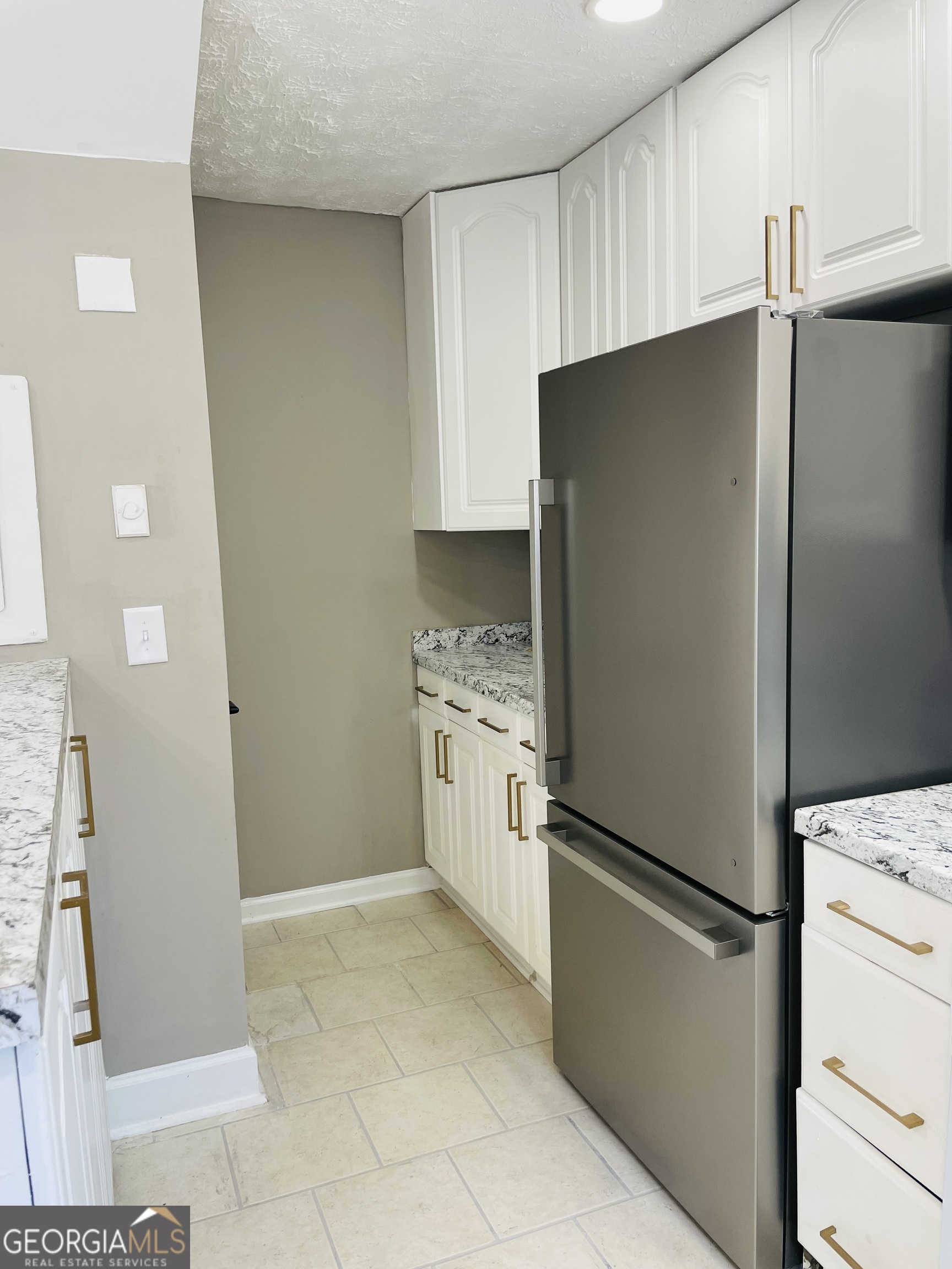 3157 Olive Tree Court Property Photo 9
