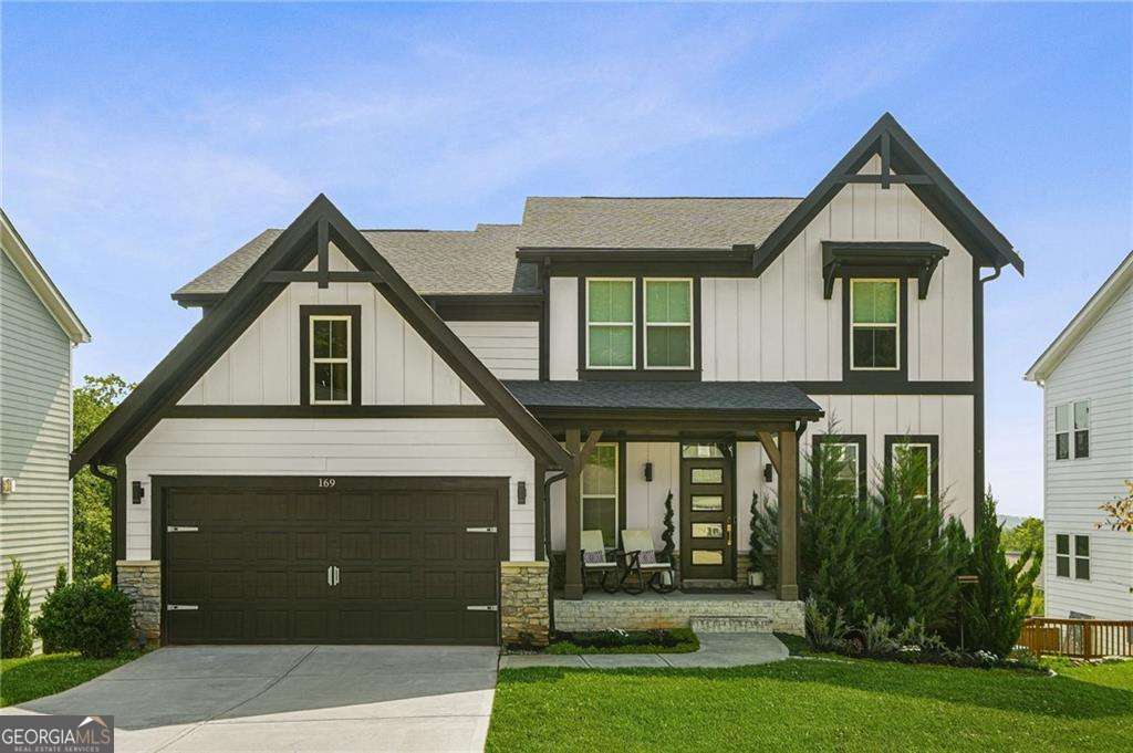 169 Greenbrier Way Property Photo 1