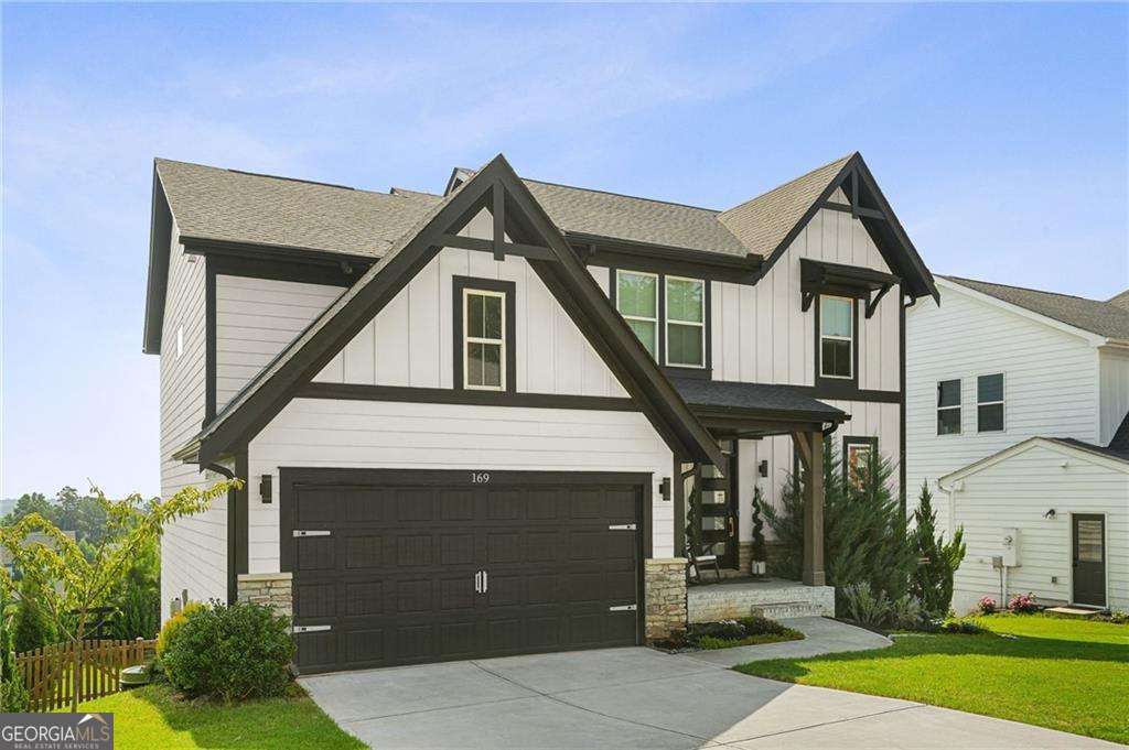 169 Greenbrier Way Property Photo 3