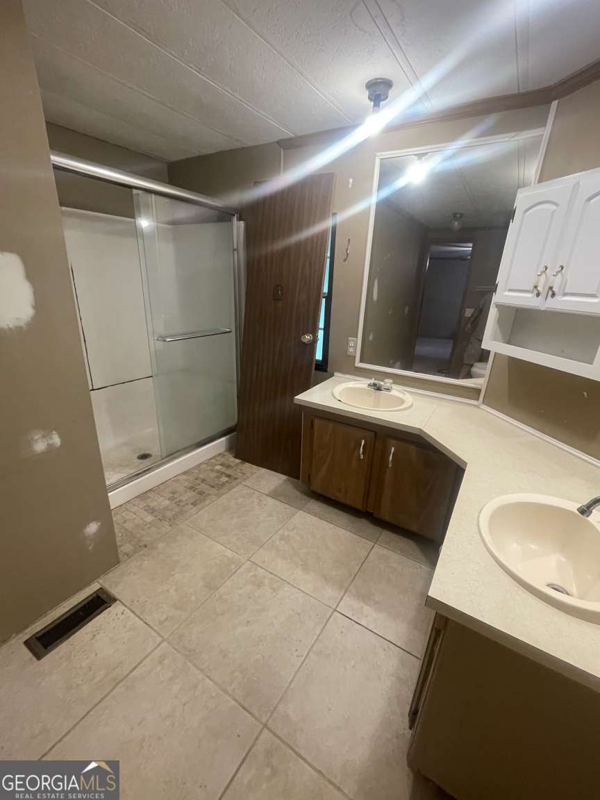 9340 Meadowbrook Drive Property Photo 13