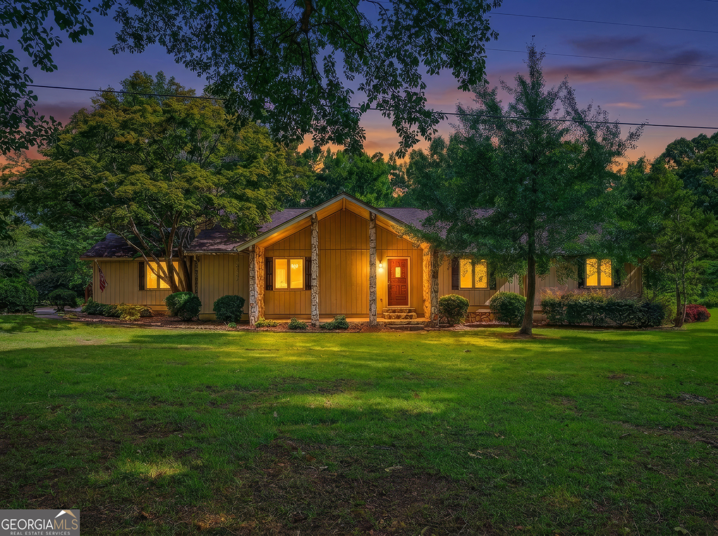 6998 Columbus Road Property Photo 1