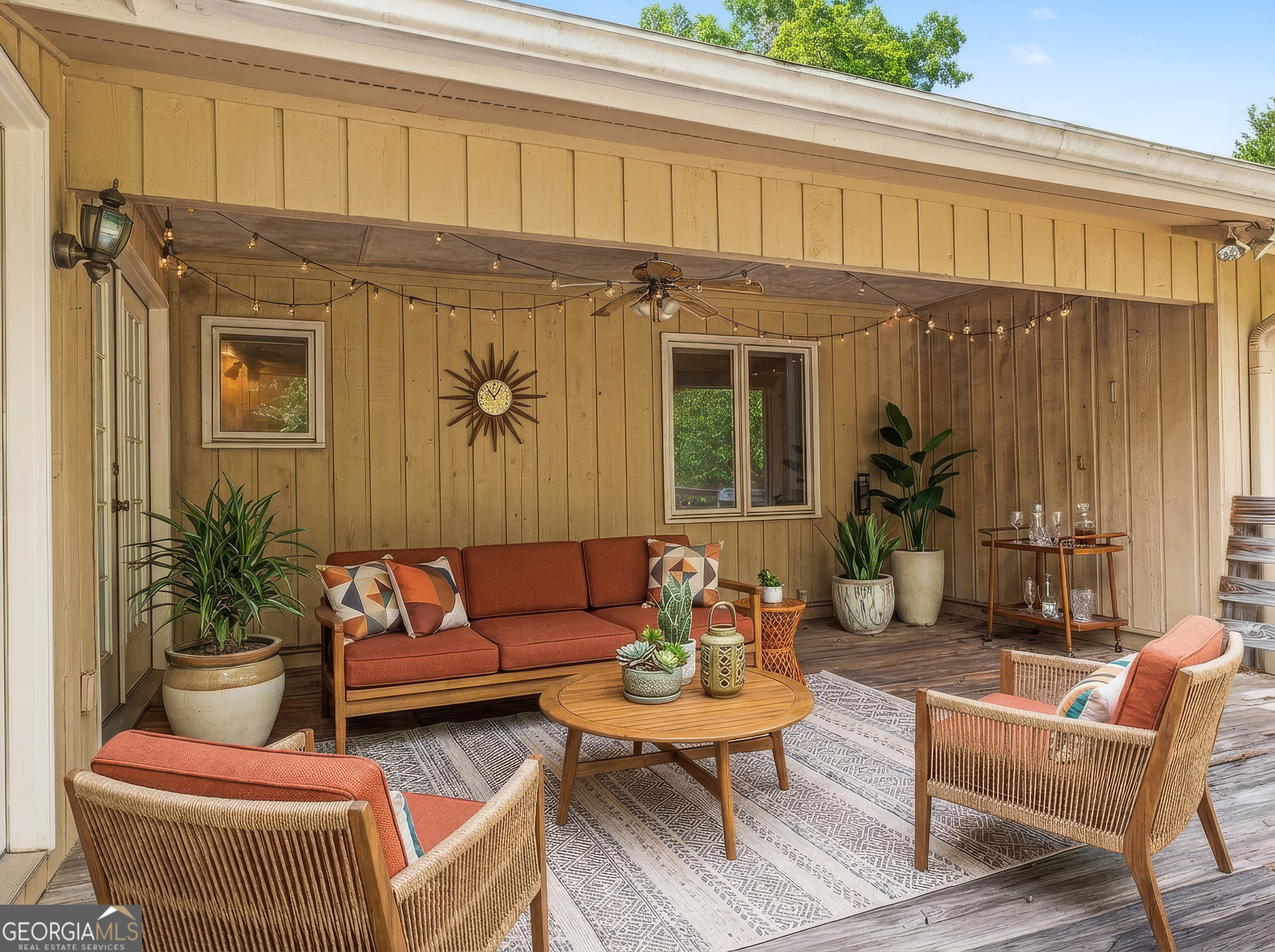 6998 Columbus Road Property Photo 4