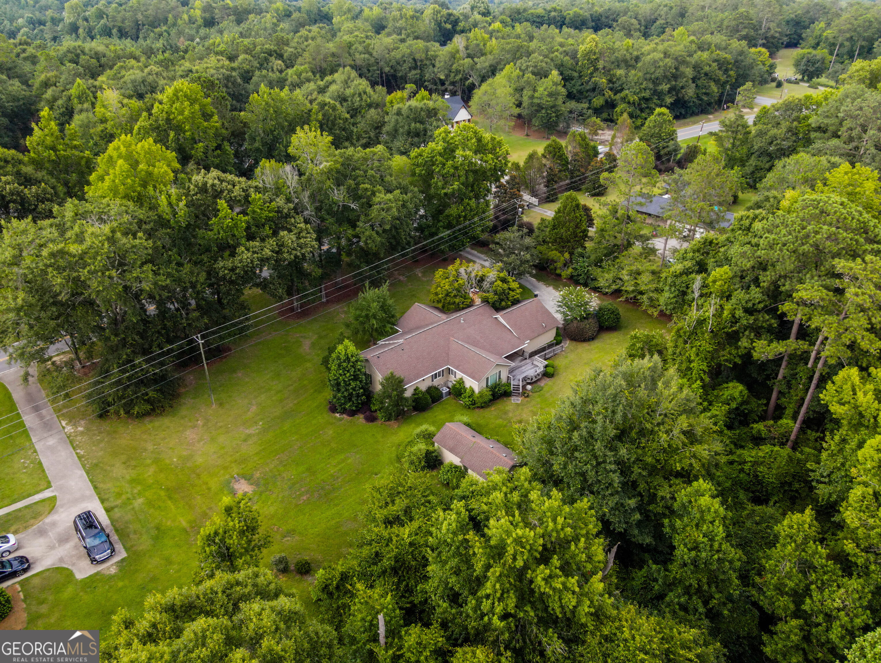 6998 Columbus Road Property Photo 14
