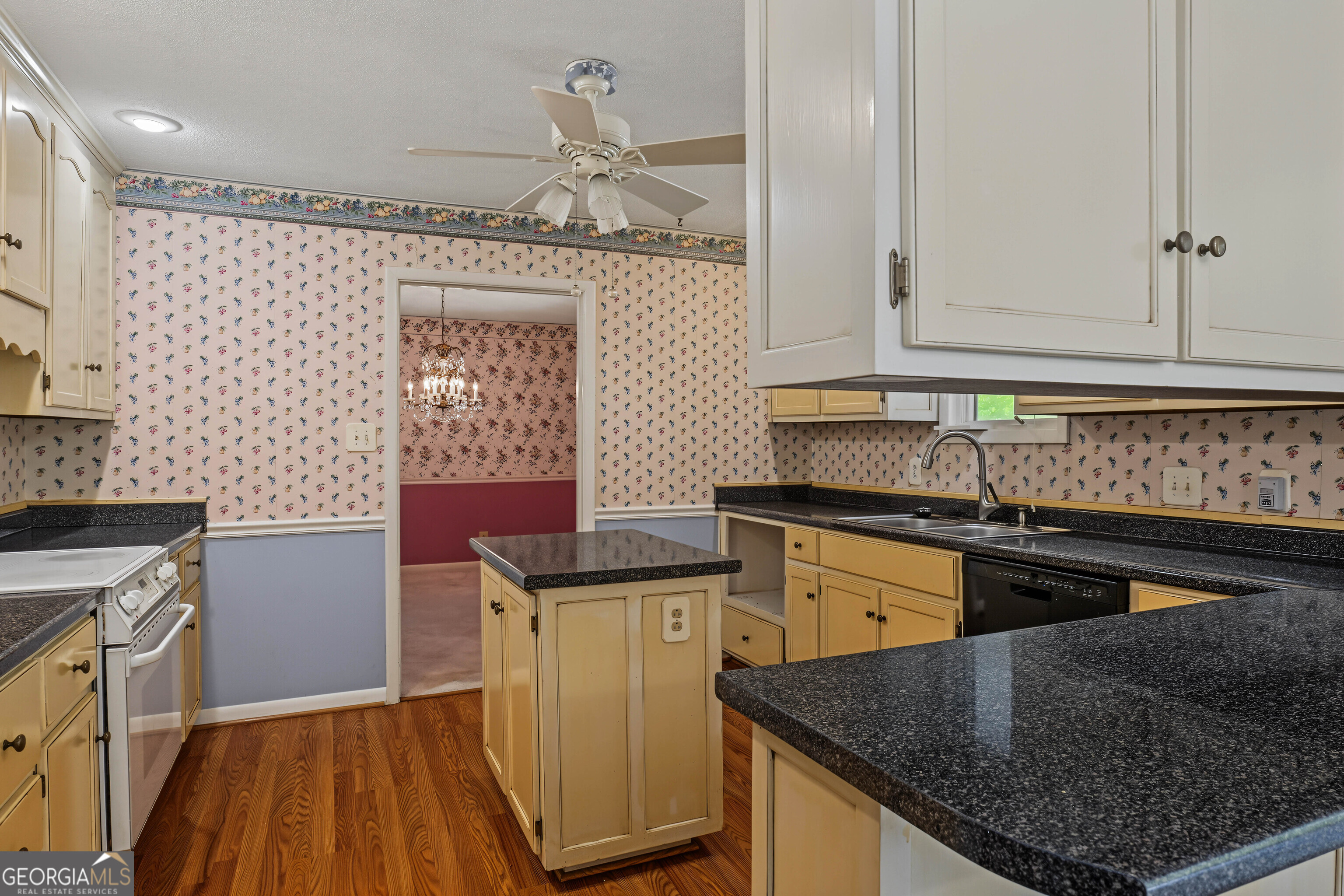 6998 Columbus Road Property Photo 39