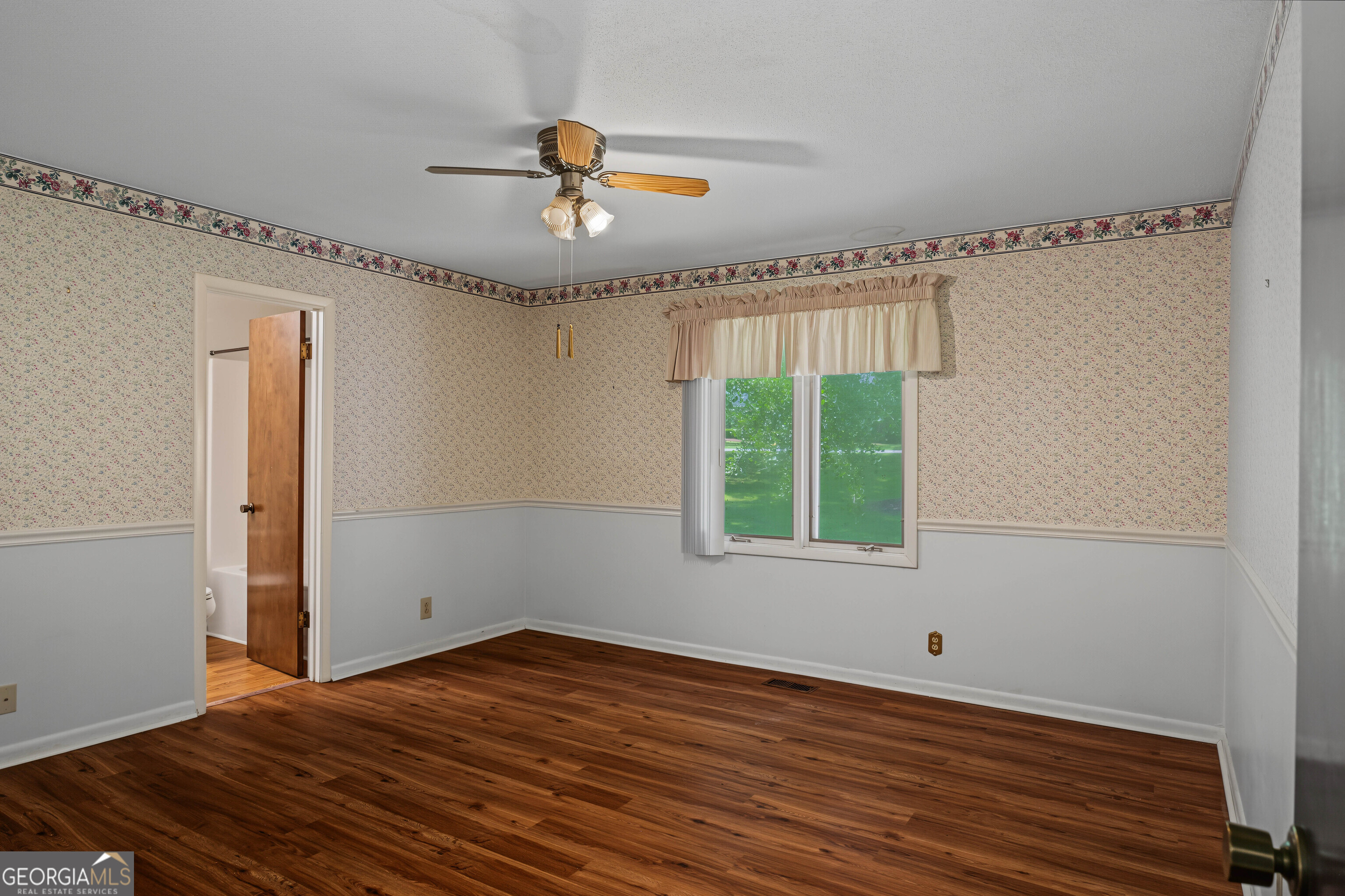 6998 Columbus Road Property Photo 45