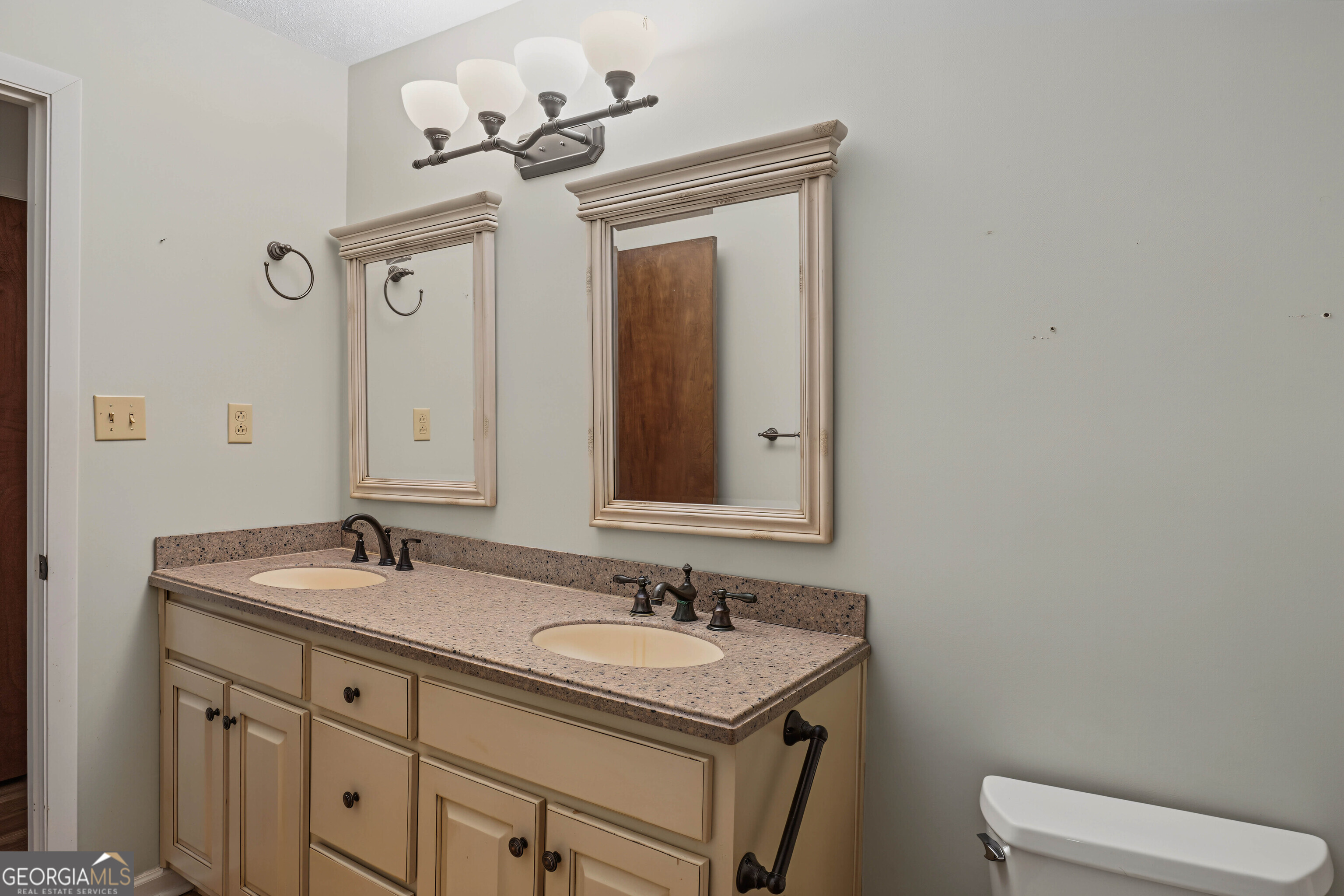 6998 Columbus Road Property Photo 48