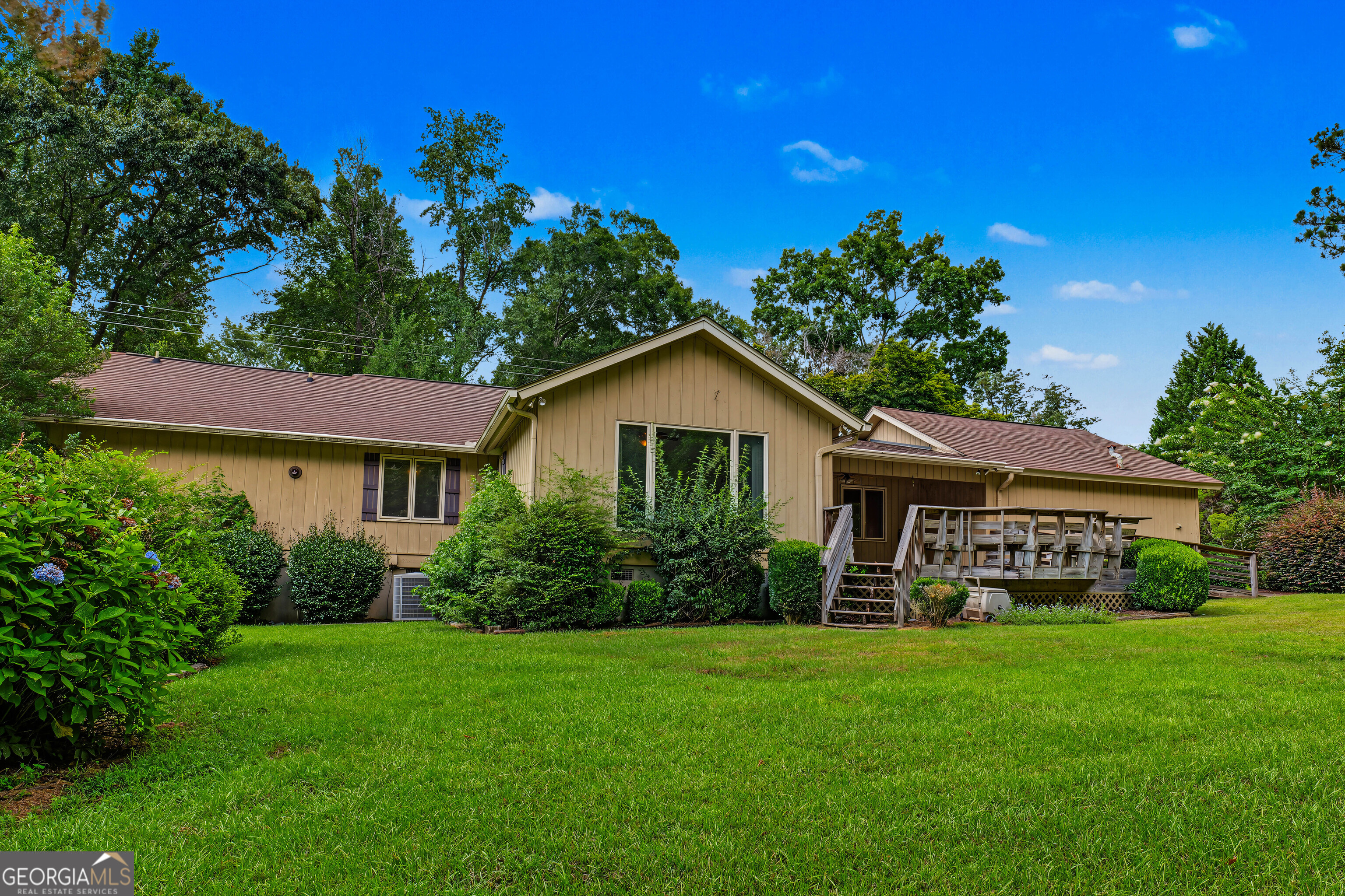 6998 Columbus Road Property Photo 69