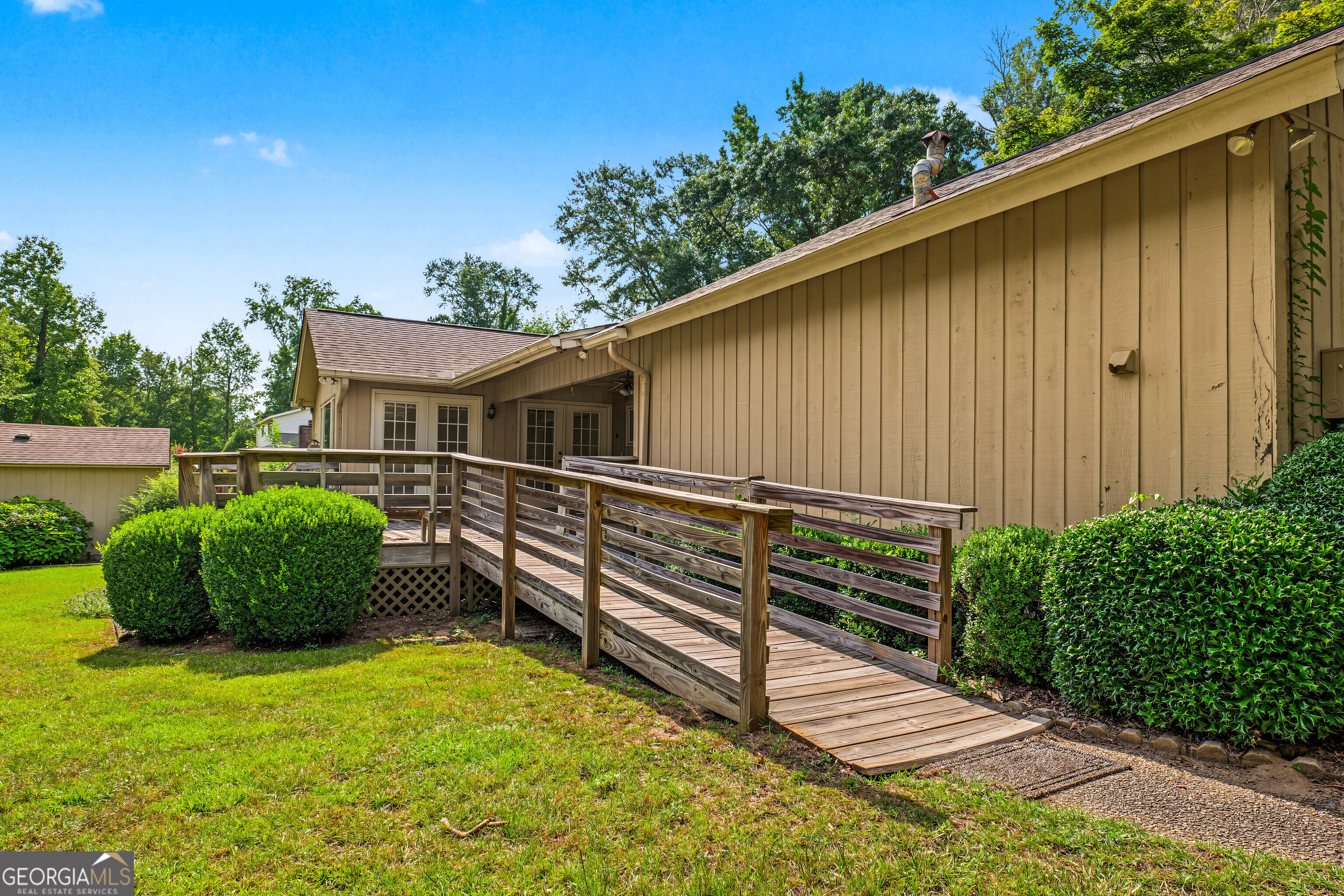 6998 Columbus Road Property Photo 71