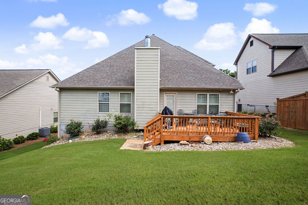102 Brookstone Drive Property Photo 27