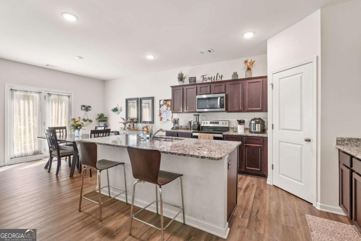 155 Cherohala Court Property Photo 6