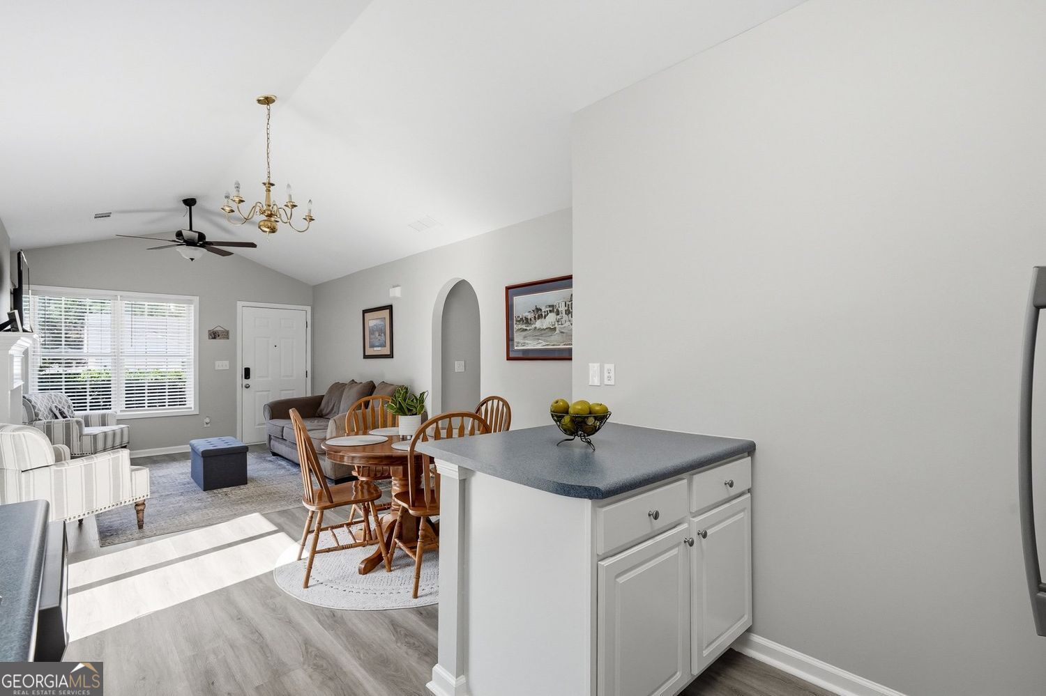 226 Park Place Property Photo 8