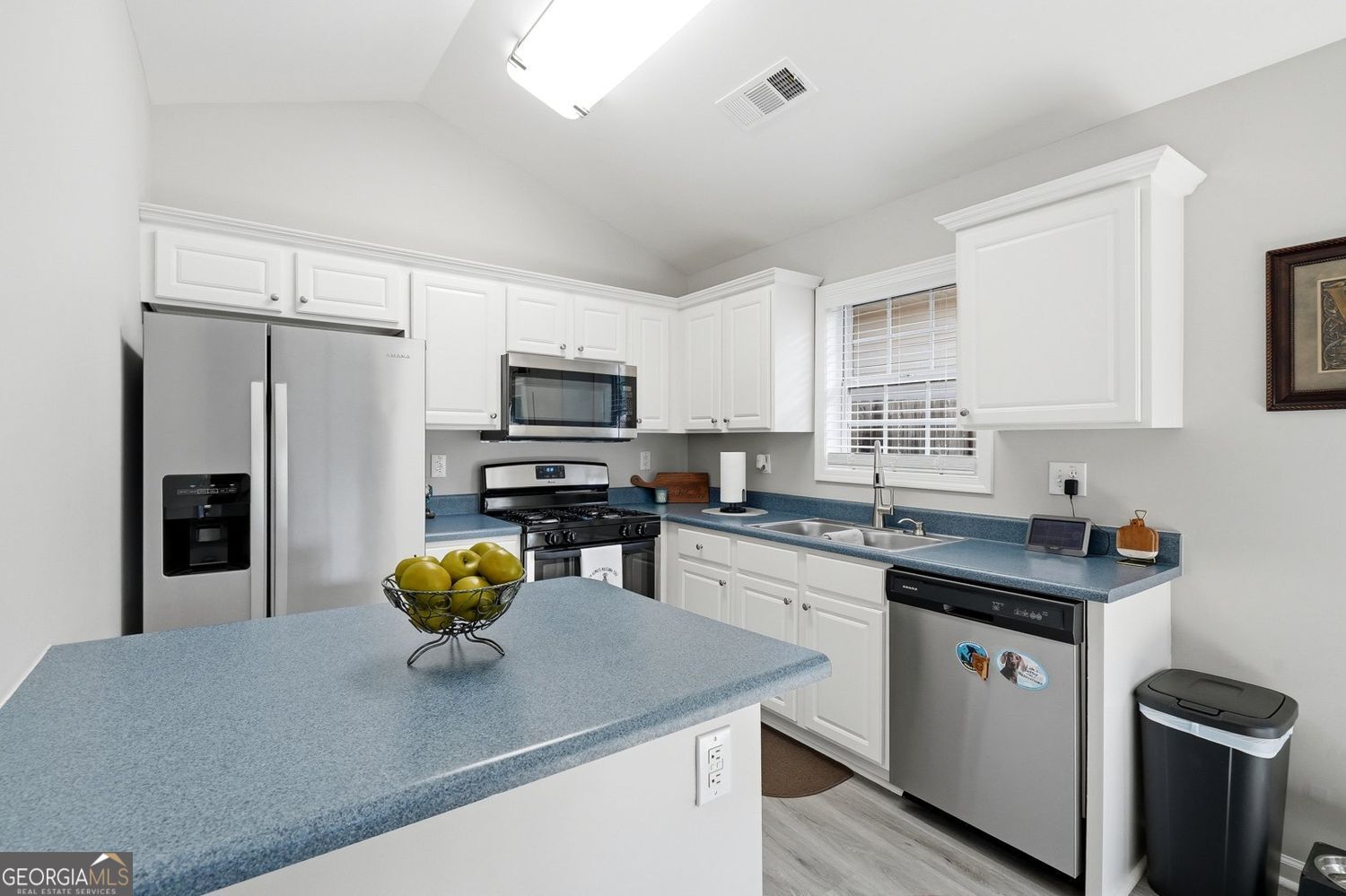 226 Park Place Property Photo 11