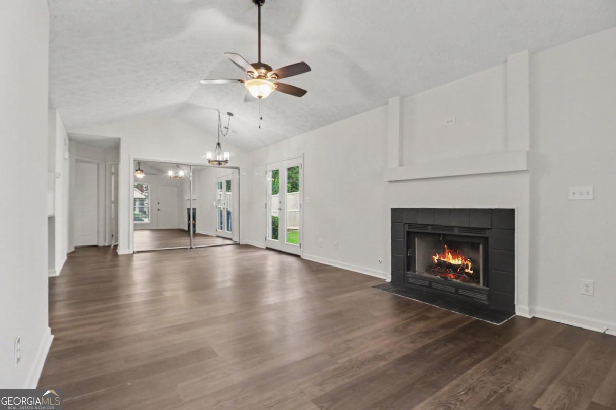 3075 Barnwood Crossing Property Photo 10