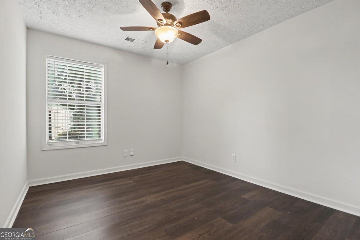 3075 Barnwood Crossing Property Photo 16