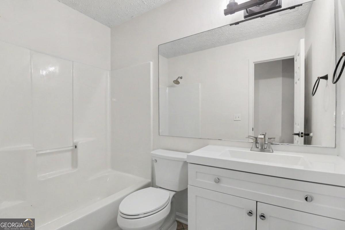 3075 Barnwood Crossing Property Photo 18