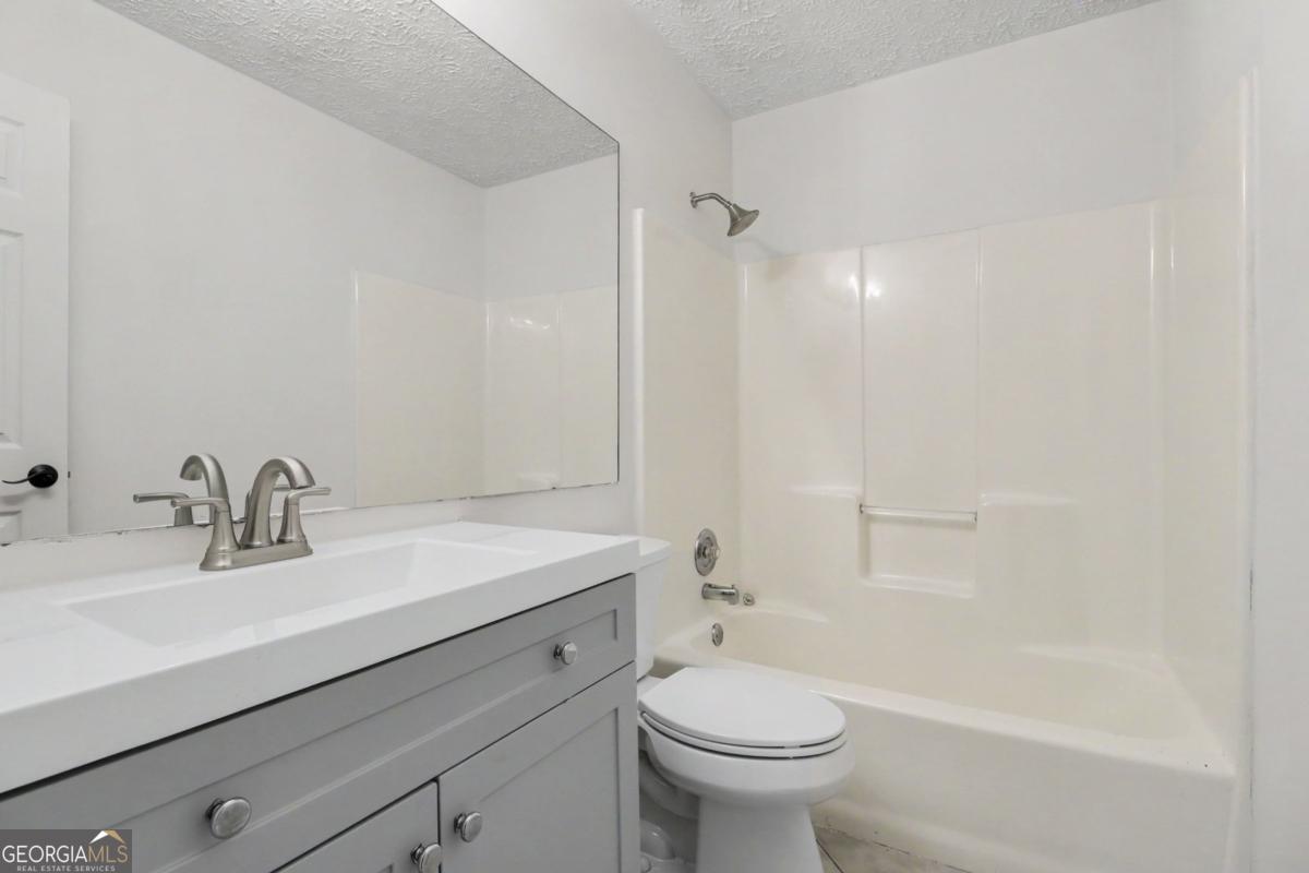 3075 Barnwood Crossing Property Photo 21