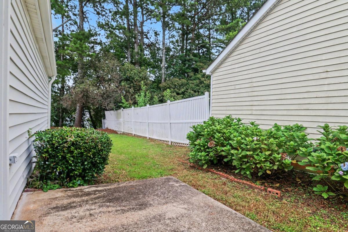 3075 Barnwood Crossing Property Photo 25