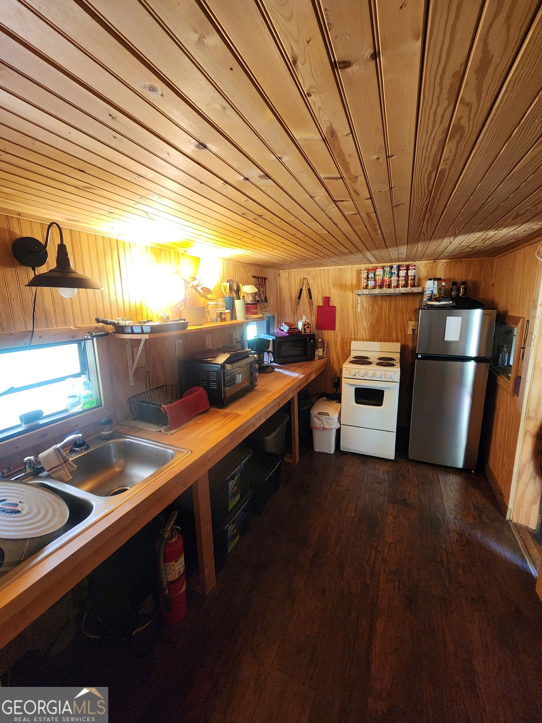 568 Yonah Lake Road Property Photo 10