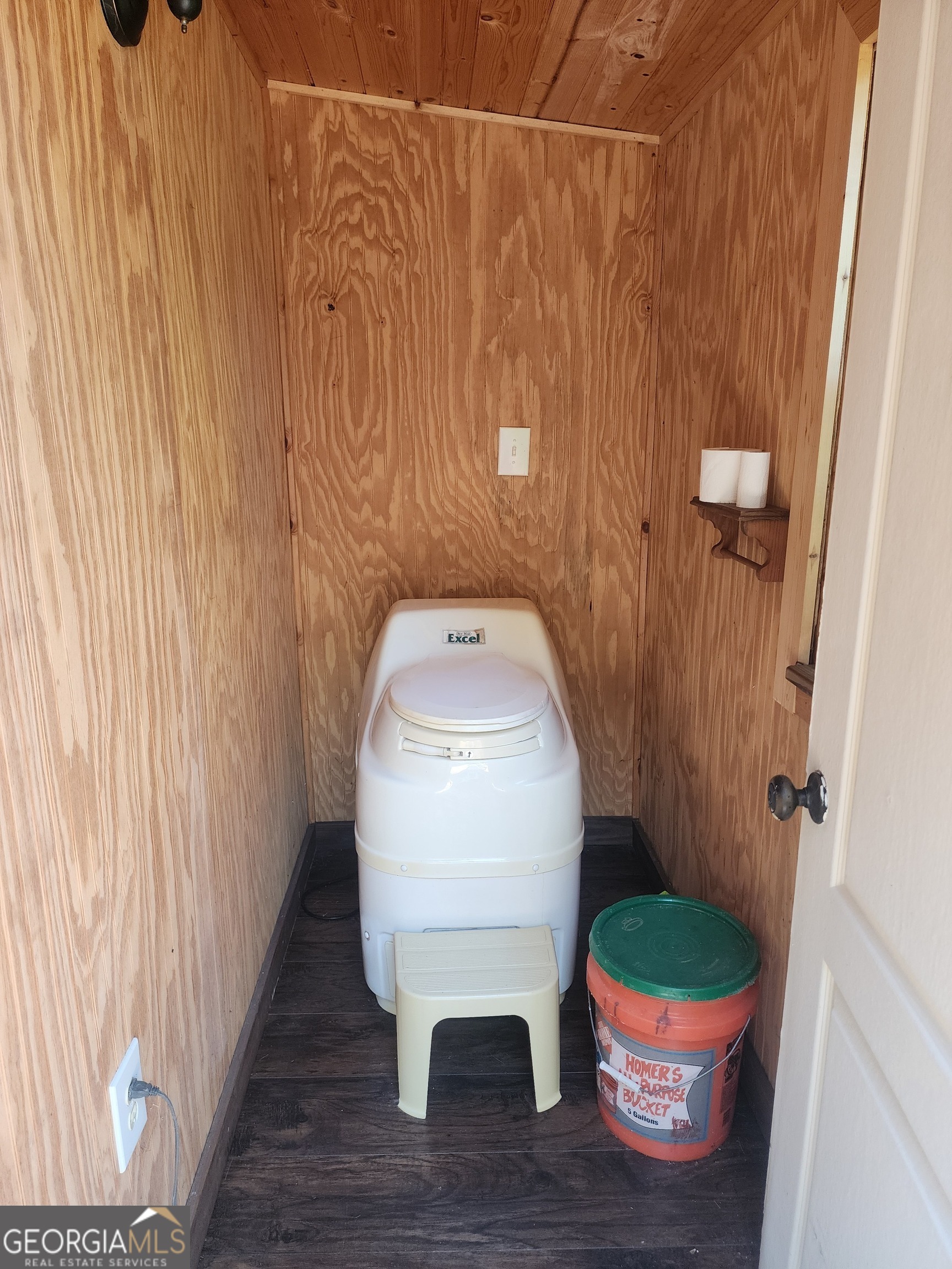568 Yonah Lake Road Property Photo 18