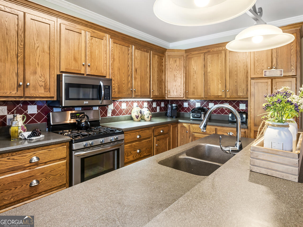665 N Hulett Road Property Photo 20