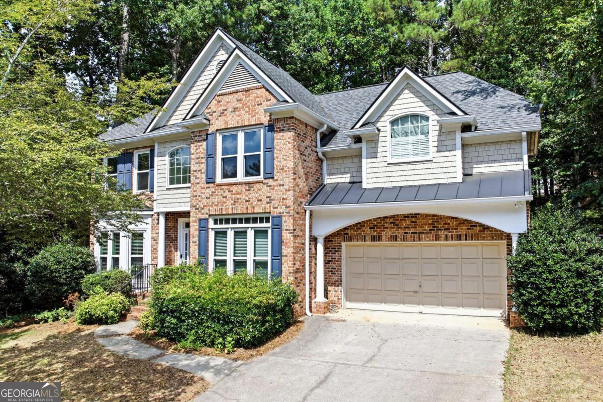 5008 Highland Oaks Court Se Property Photo 1