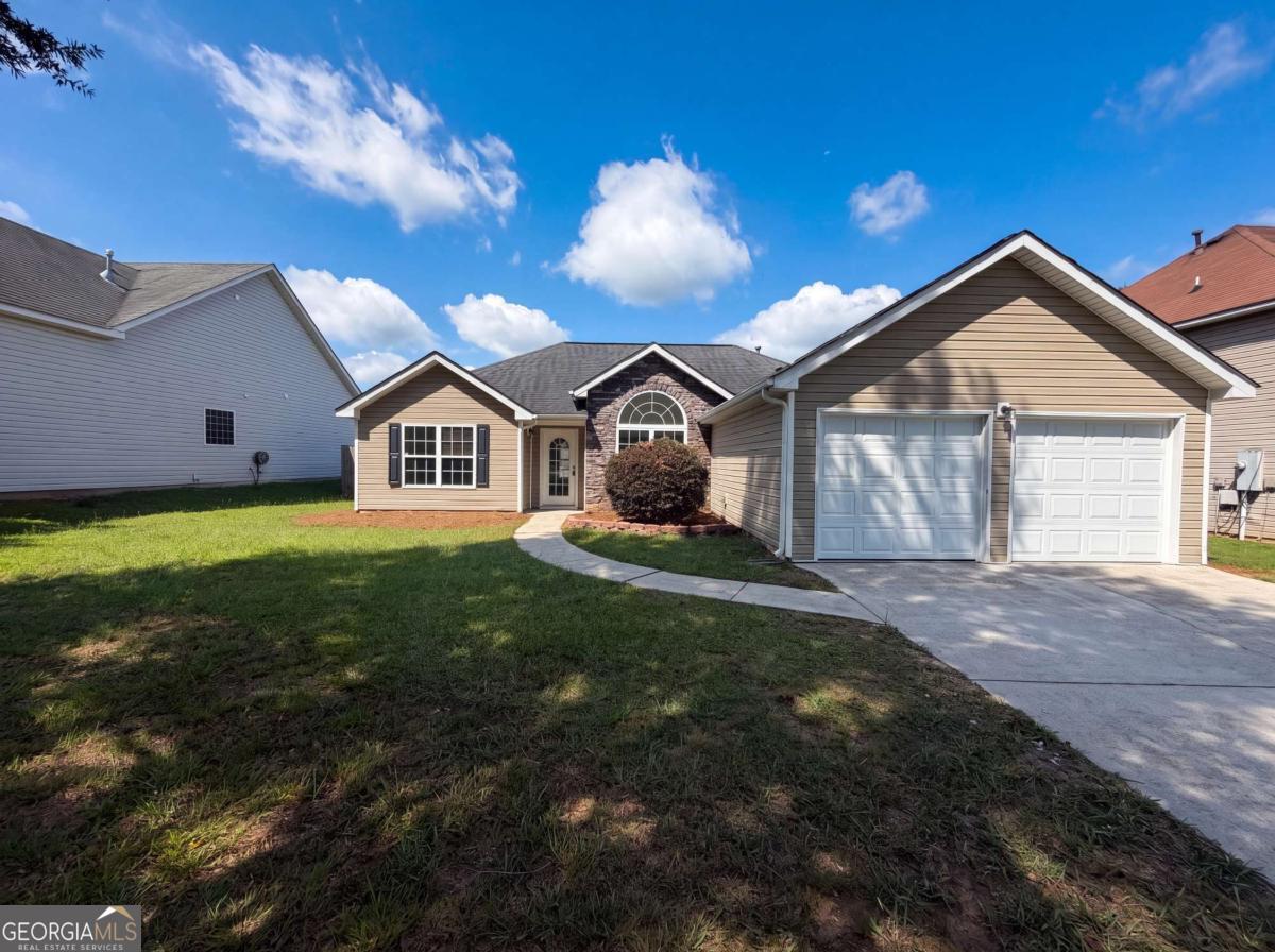 4418 Persian Court Property Photo 1