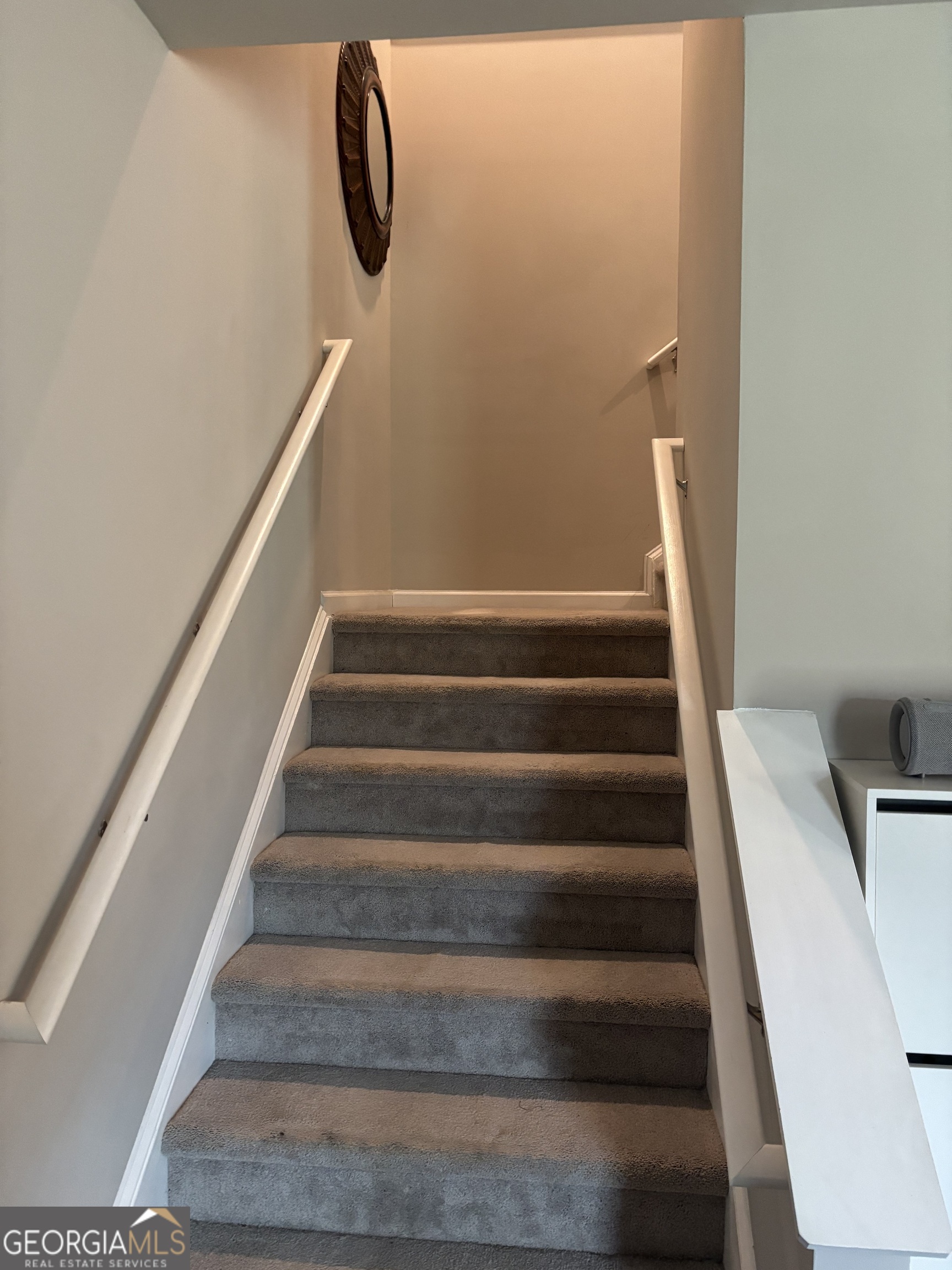 369 Amsterdam Way Property Photo 14