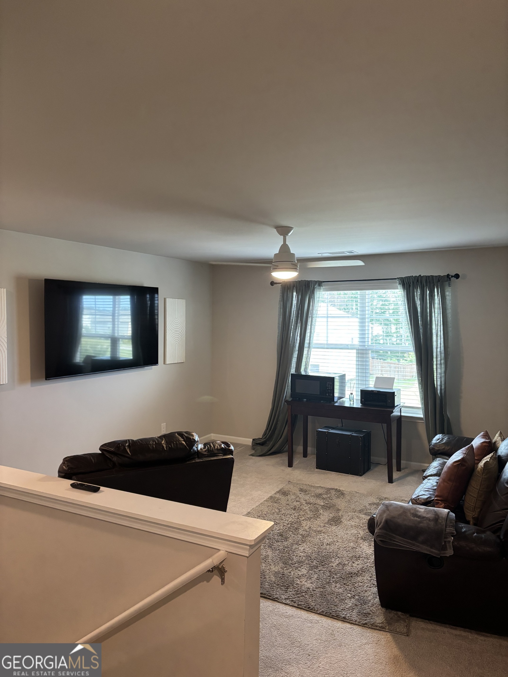 369 Amsterdam Way Property Photo 15